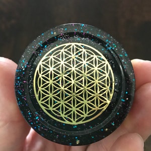 Orgone Mini mais Mighty Chem Buster avec cuivre, Shungite Elite, tourmaline Blk, cristal de quartz terminé, Sélénite, 3,5 pouces de haut, 2 pouces de base. image 8