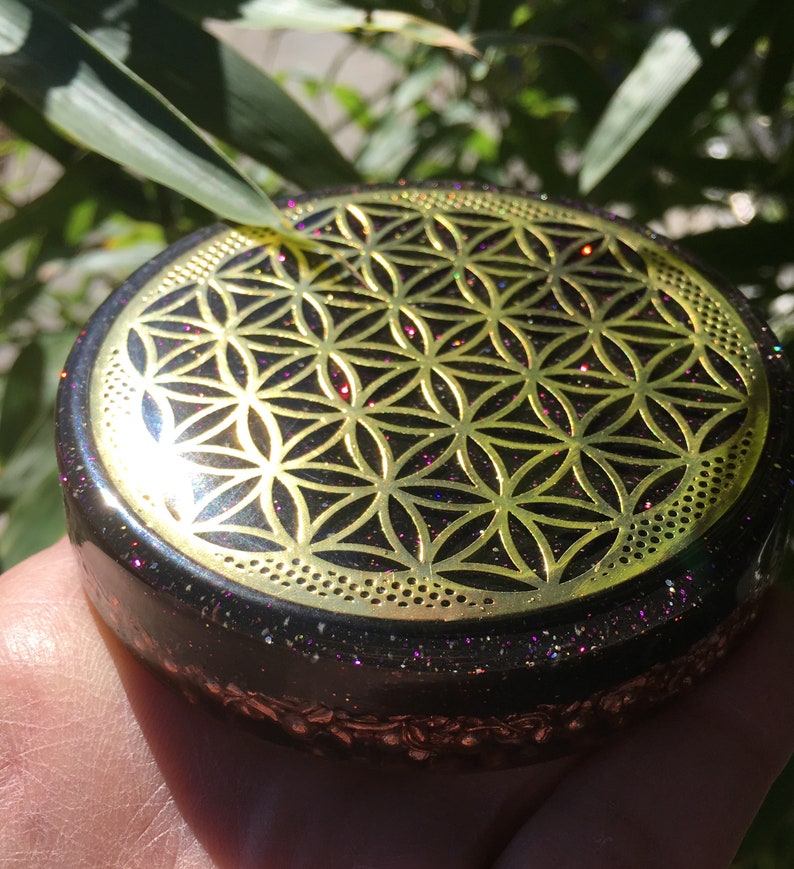 Orgone ASG super charging disc with 18K gold plated Metatron OR Flower of Life, Rhodizite, Magnetite, Elite Shungite 3 in, 1/2 in image 5