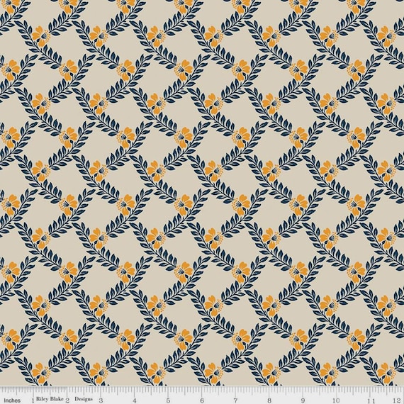 Cheddar at Twilight Vines C15161 Cream - Riley Blake Designs - Flowers Floral - Quilting Cotton Fabric