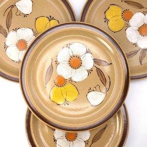 Vintage Hearthside Dogwood Flowers Japan Stoneware Dinner Plates - Set of 4