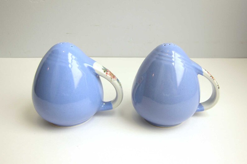 Blue Pink Floral USA Pottery Vintage Hall Rose Parade Salt /& Pepper Shakers