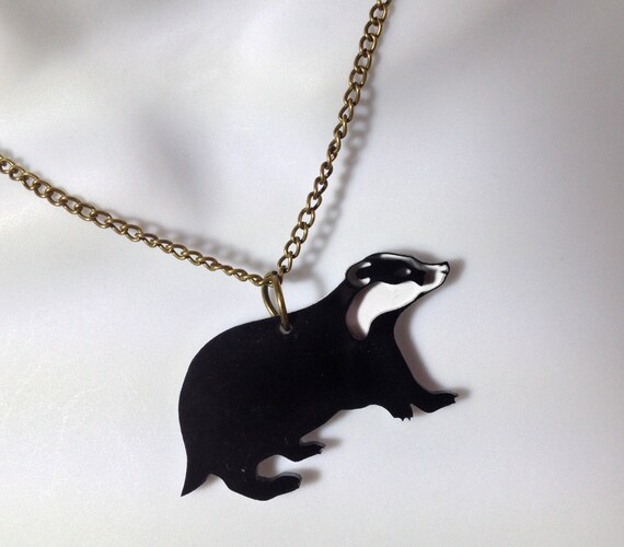 badger necklace
