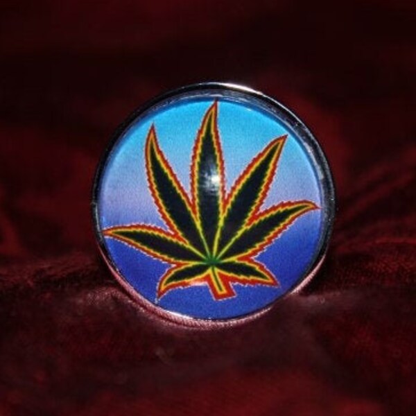 Butt Plug - Anal Plug - Princess Plug - Rasta Marijuana Leaf (Mature)