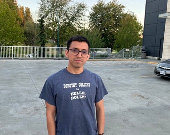 Hello Dolly DOROTHY COLLINS Vintage T Shirt Med Broadway Dinner Theater '79 Elmsford, NY