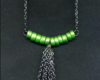 Necklace With Metallic Apple Green Beads