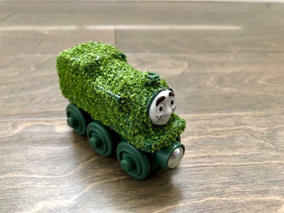 tom moss trackmaster