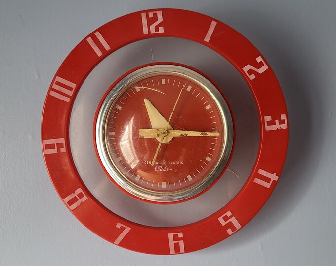 Space Age Red Plastic Telechron 2 Series Wall Clock Not Working Diner