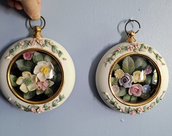 Lefton Porcelain flower wall hanging 1950 vintage