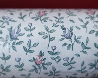 Vintage Floral Wallpaper: Prepasted Rosebud Pattern by Warner Company
