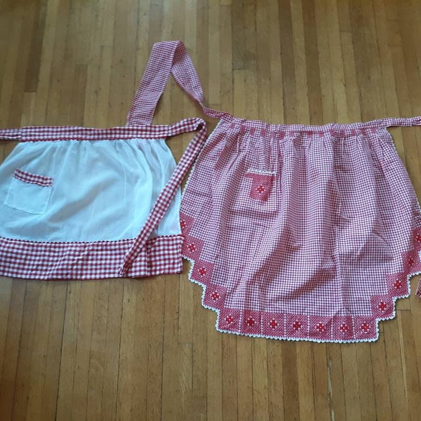 Mother/daughter apron set. Red gingham red and white checked half aprons with pockets, aprons for women apron for kids Vintage Mom Day gift