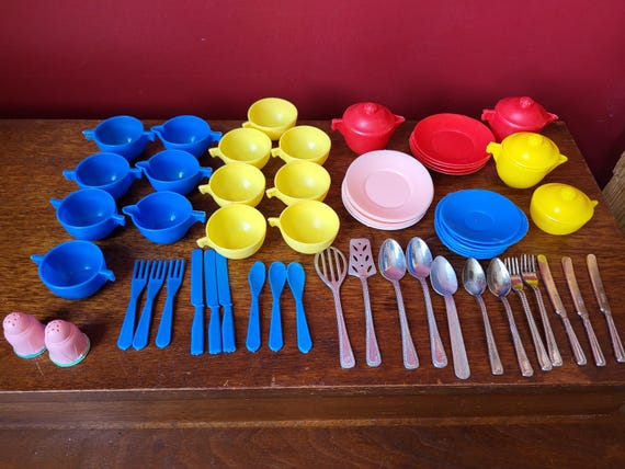 Vintage Irwin Spielzeug Geschirr: Pretend Play Geschirr Set für 6