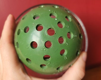 Dome Frog Wheaton Made in Hong Kong STL 29 hole Green and clear plastic