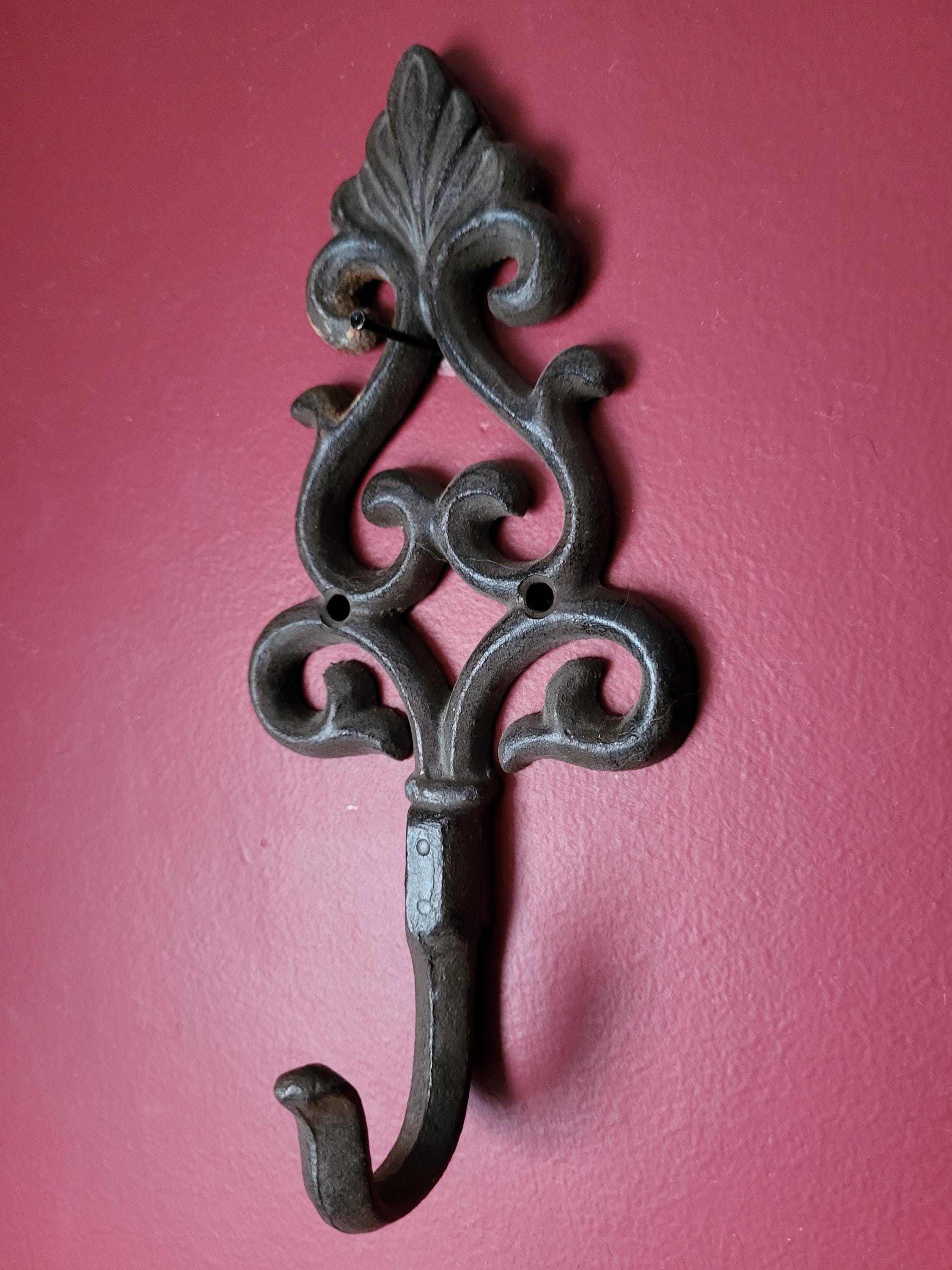 Large Fleur De Lis Plant Hook Hanger – Cast Iron Rustic Antique Style – Indoor/Outdoor