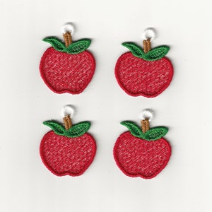 Amuletos de renda Apple de 2”, conjunto de 4!
