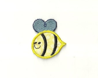 Tiny Bee Patch! Custom Made! AP77