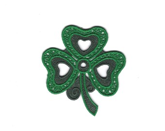 4" Lace Clover!