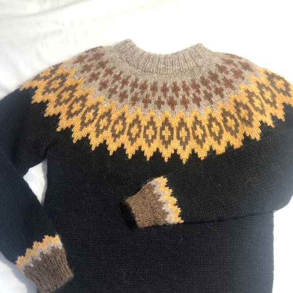 Black Icelandic wool sweater, lopapeysa, warm wool sweater