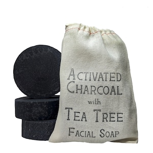 Actieve houtskool met Tea Tree gezichtszeep - geheel natuurlijk handgemaakt. Acne. Vlekken. Gezichtszeep.