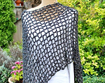 Sommer Poncho / festlicher Poncho / Boho Poncho / Poncho Schwarz / leichter Poncho / Party Outfit / Damen Cape / ZOÈ