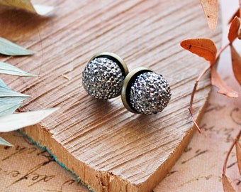 Ohrringe Stecker // funkelnde Ohrringe // Cabochon Ohrstecker // Ohrstecker Glitzer // Vintage Chic // Party Ohrringe // GAMOUR ROCK