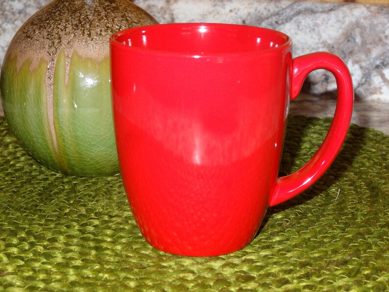 Set of 4 Red Corelle Mugs / Stoneware Mugs / Red Mugs / Etsy