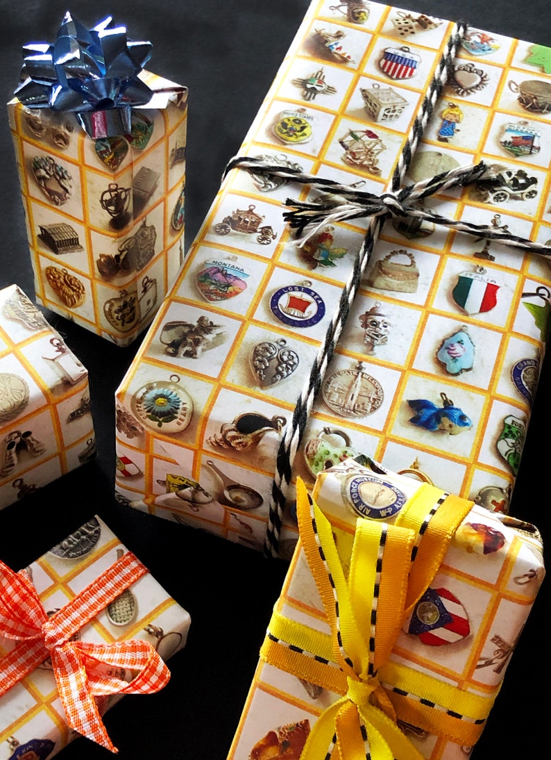 A Genuine Find design It/'s Simply Charming wrapping paper for gifts /& scrapbooking
