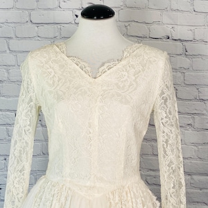 Vintage 1950s Ivory Wedding Dress Tulle Lace Panniers Sheer Sleeves Button Back/Cuffs XS Repair As Is