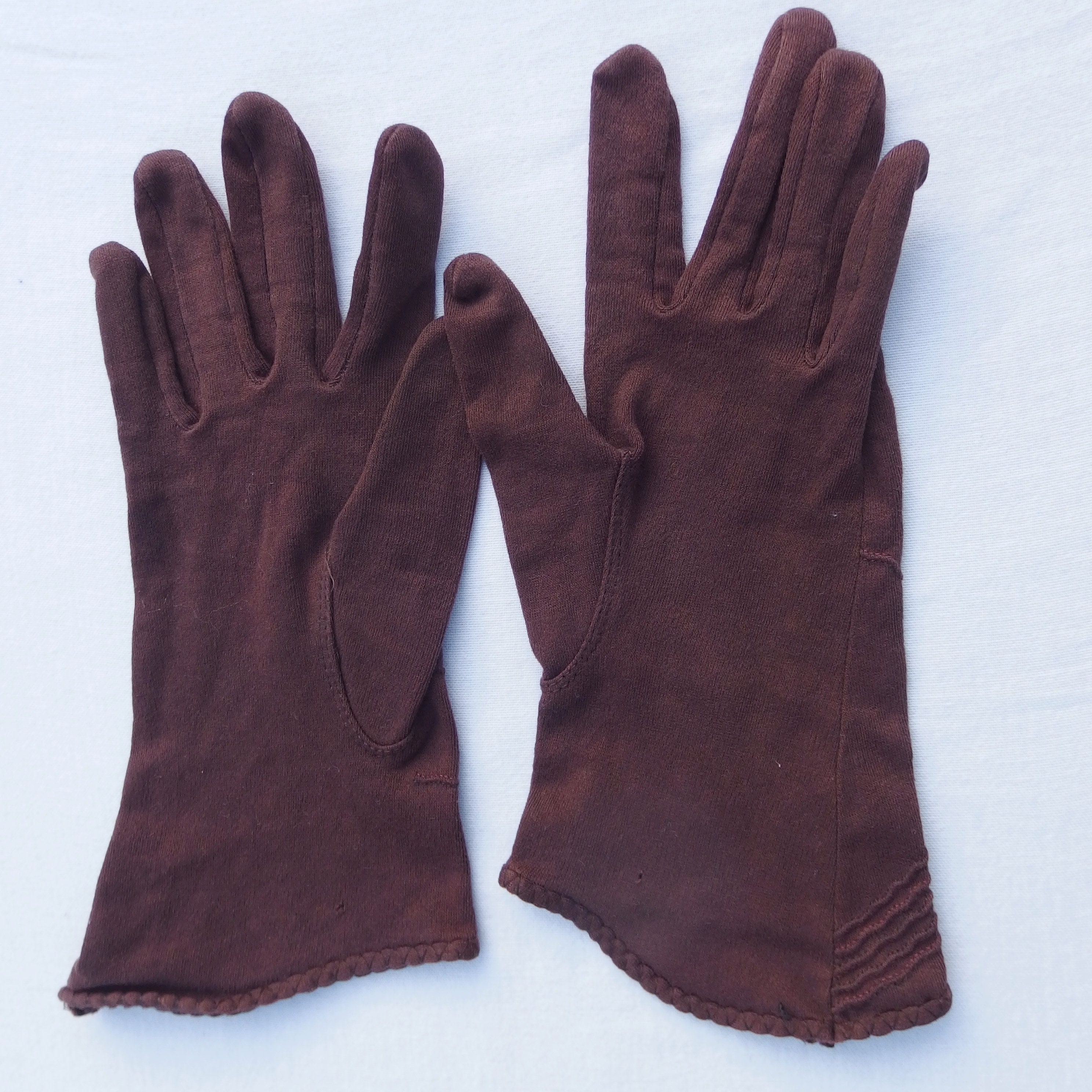 Vintage True 1940s RARE Brown Knit Gloves Angled Cuffs Pin Etsy UK