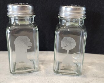 Jack and Sally Shaker set