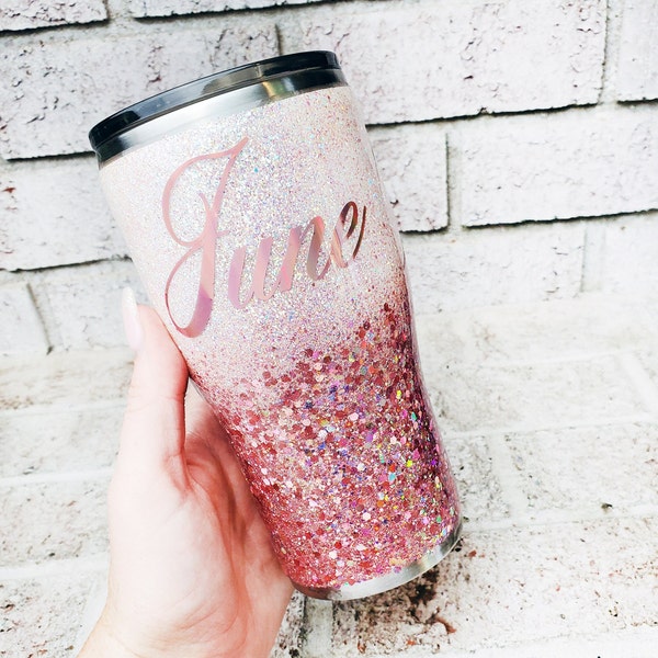 Personalisieren Sie rosa Becher mit Namen, 20-Unzen-Glitzerbecher, rosa Ombre-Glitzerbecher, Glitzerbecher mit Namen, Lehrergeschenk, isolierter Becher