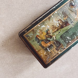 Antique tin box Shabby container 1900-30 The rat catcher from Hameln Pictured box Tin cans Book Story motif German Vintage Rarity tin lid