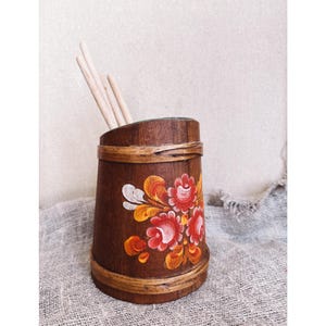 Vintage Hand geschnitzter Becher Topf Holz dekorative Schüssel Cane Großer Blumenkrug mit Griff Rustikale Küche Wohnkultur Housewarminggeschenk