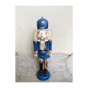 Erzgebirge Nussknacker Soldat Holzfigur Vintage Souvenir Erzgebirge Statue Nussknacker Sammlerstücke Blau Gold Soldat