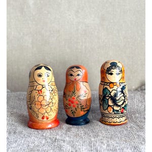 Vintage Handpainted Matryoshka Nesting Dolls: USSR Babushka Figurines