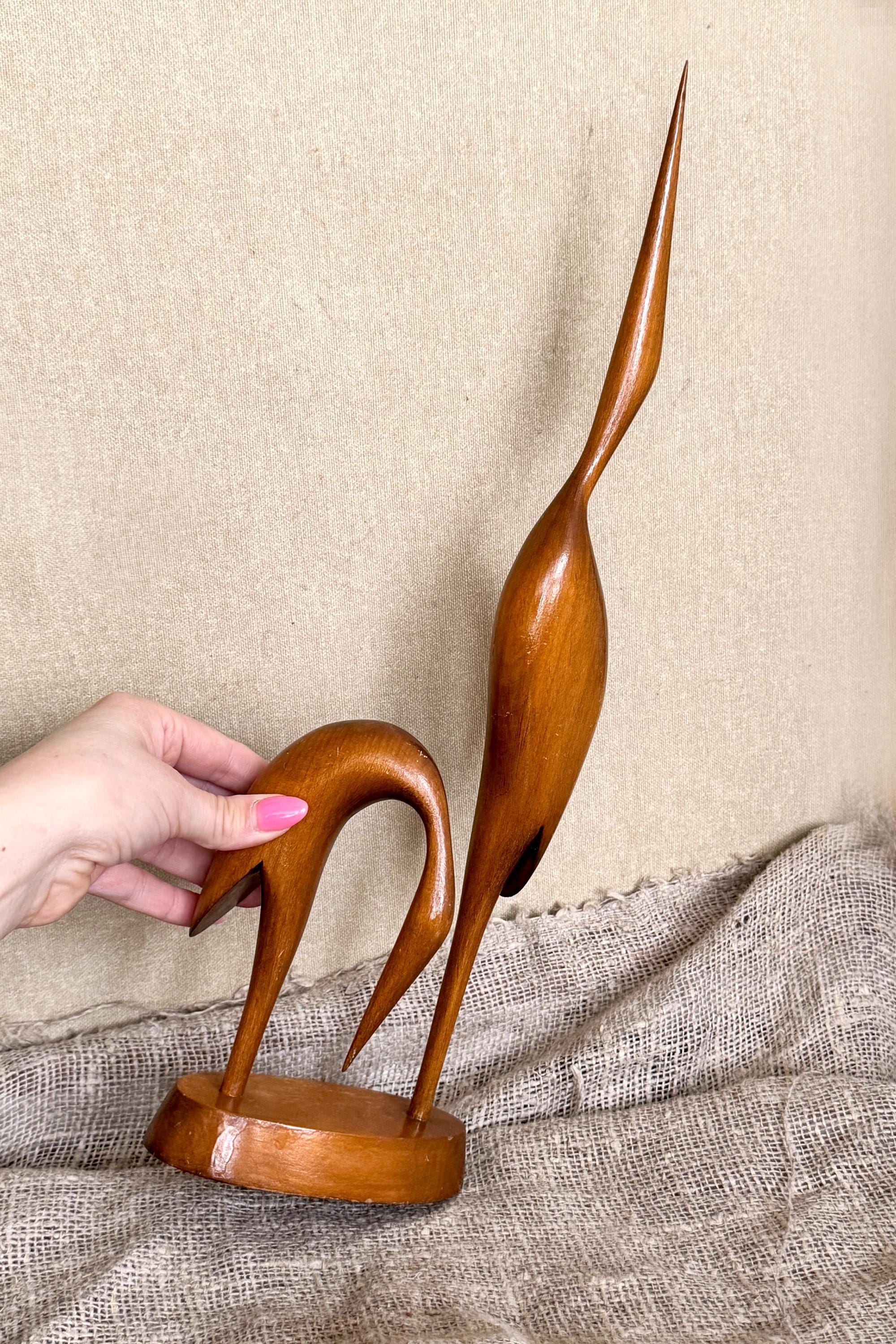 ヴィンテージの手彫り木製鳥の置物：鶴、サギ、フラミンゴの像 - Etsy 日本