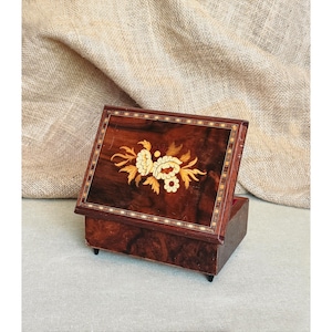 Reuge Sorrento Music Box - Etsy