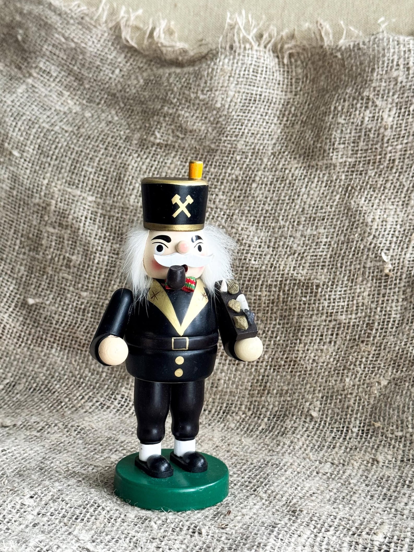 German vintage Smoker man Erzgebirge Smoker Wood Incense Burner Raucher Smoker