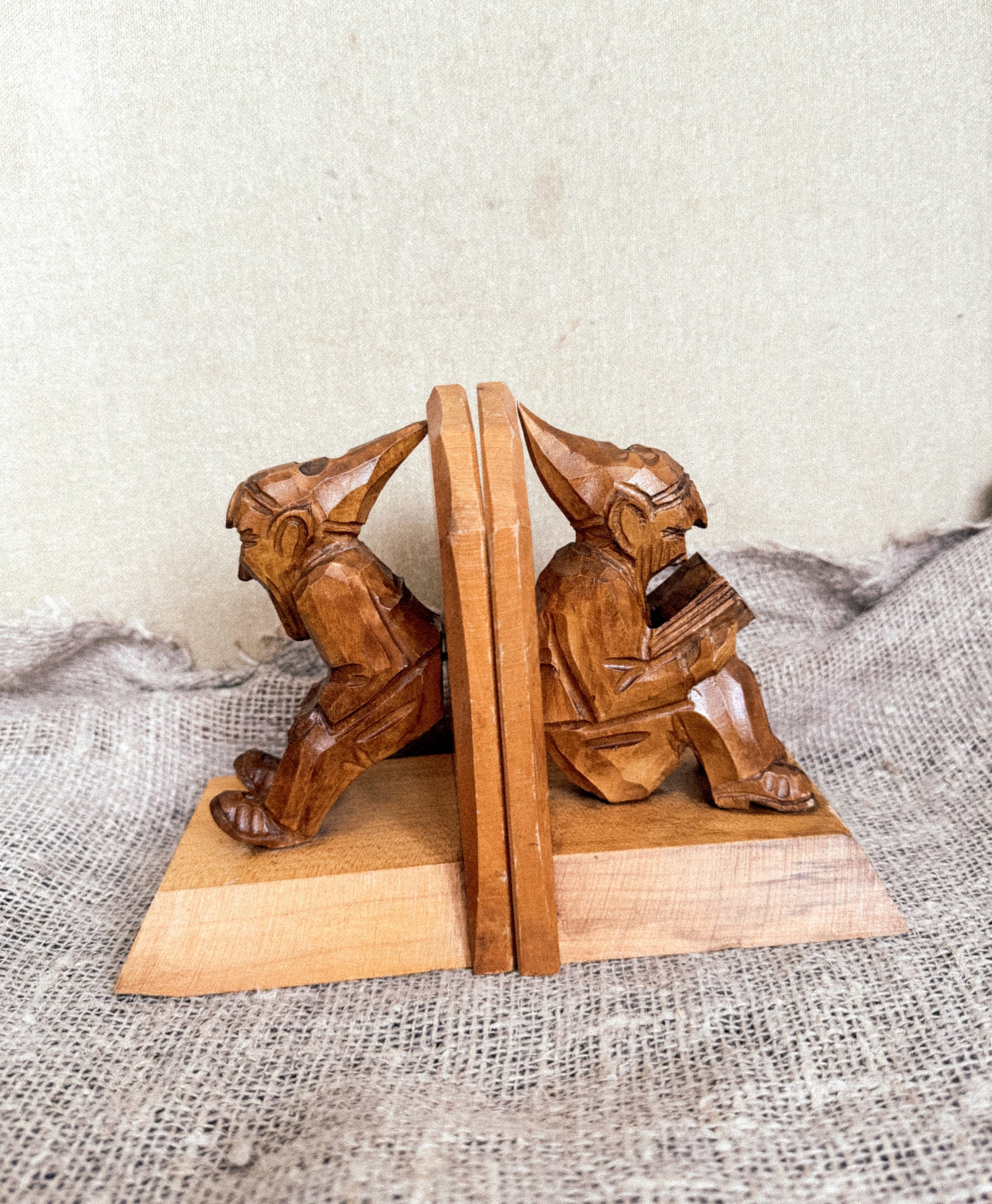 Hand Carved Wooden Bookends: Boy Reading Vintage Home Decor - Etsy