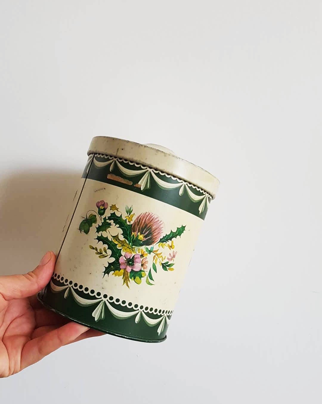 Decorative Tin Canister Old Container Round Tin Floral Tin Box Etsy