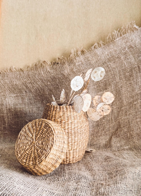 蓋付き編みわらかご：素朴な農家風インテリア - Etsy 日本