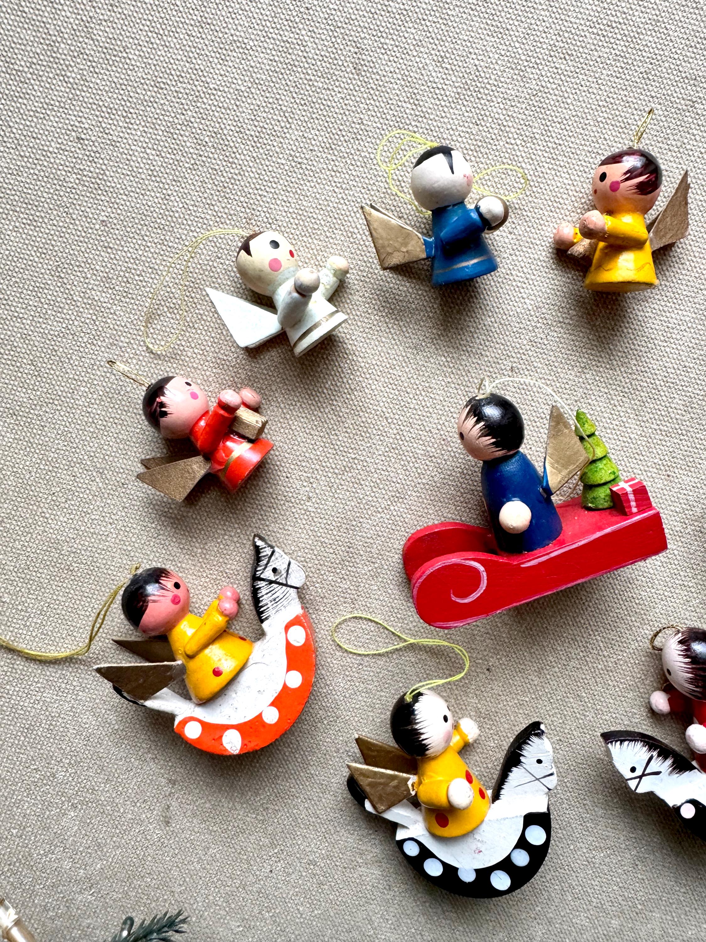 エルツ山地のヴィンテージ木製クリスマスオーナメント：ミニチュア