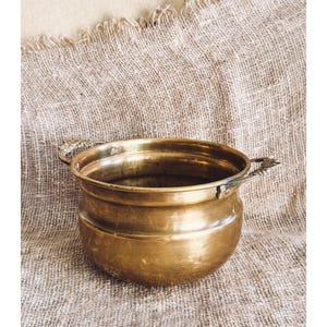 Brass mid-century Pot Indoor Jardiniere Planter Antique home decor Shabby Mid-century home decor Mid-century Modern Outdoor Bronze planter