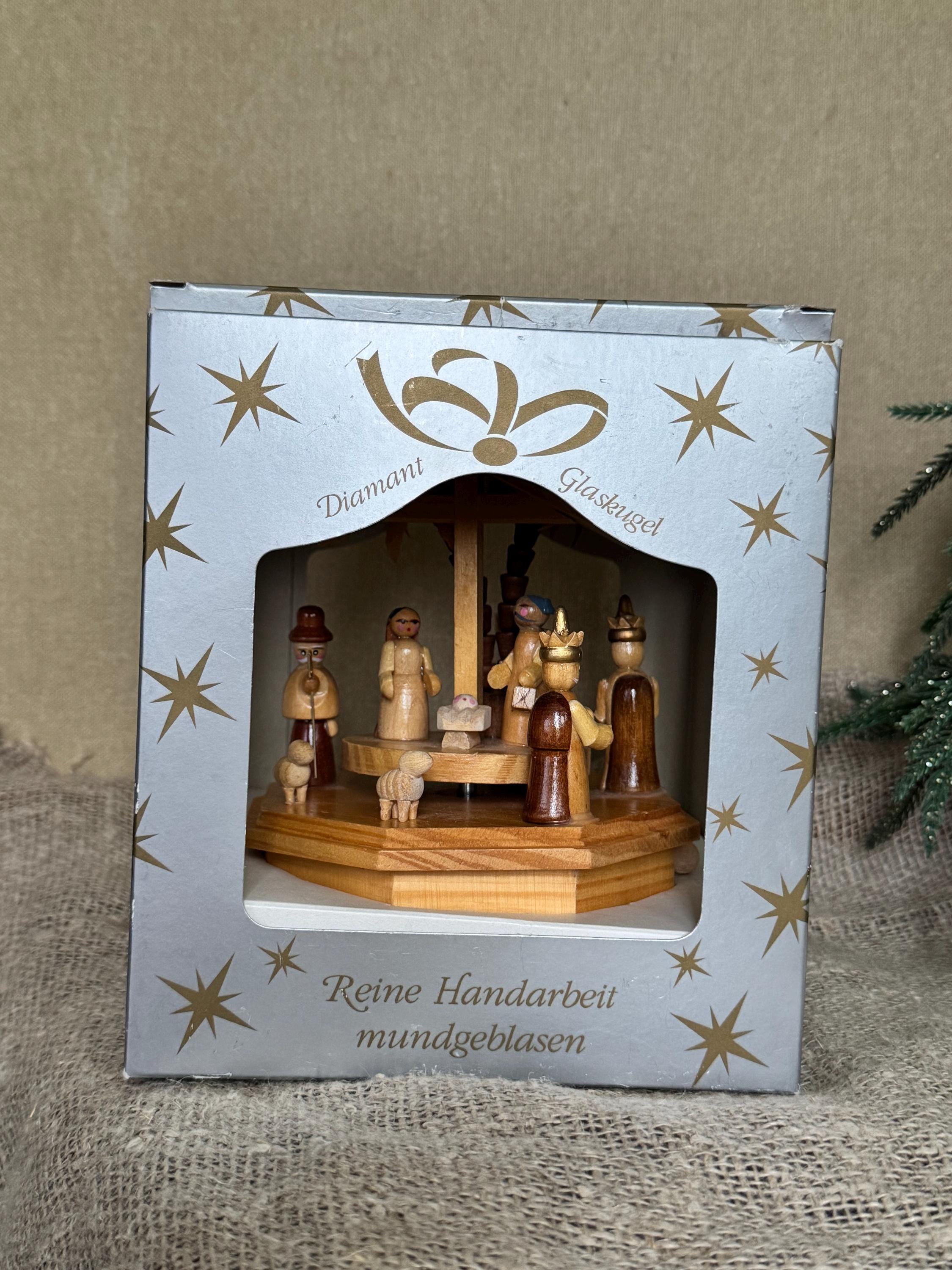 エルツ山地のドイツのクリスマスオルゴール：キリスト降誕の情景