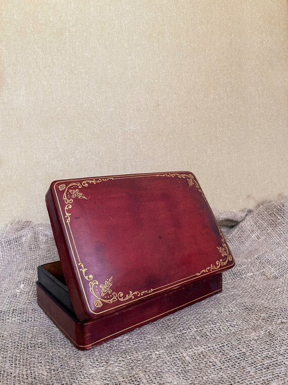 Italian Red burgundy Leather Jewelry Box Vintage A