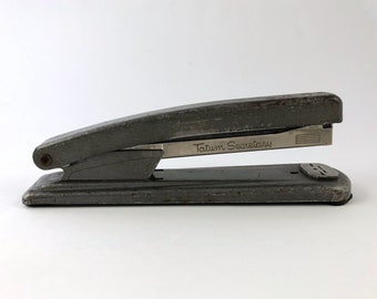 Tatum Secretary Stapler, Mottled Dark Gray, with Over 70 Standard Staples, Folds Back for Tacking, Vintage Wilson Jones Co. T-120, Mid-1950s