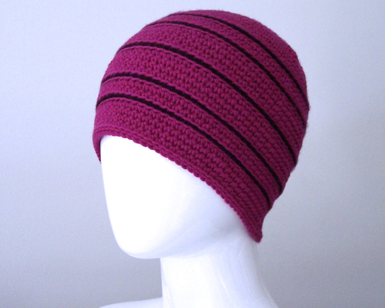 Women/'s Crocheted Beanie Soft Wool Purple Merino Hat with Black Stripes Machine Washable 100/% Extra Fine Merino Superwash