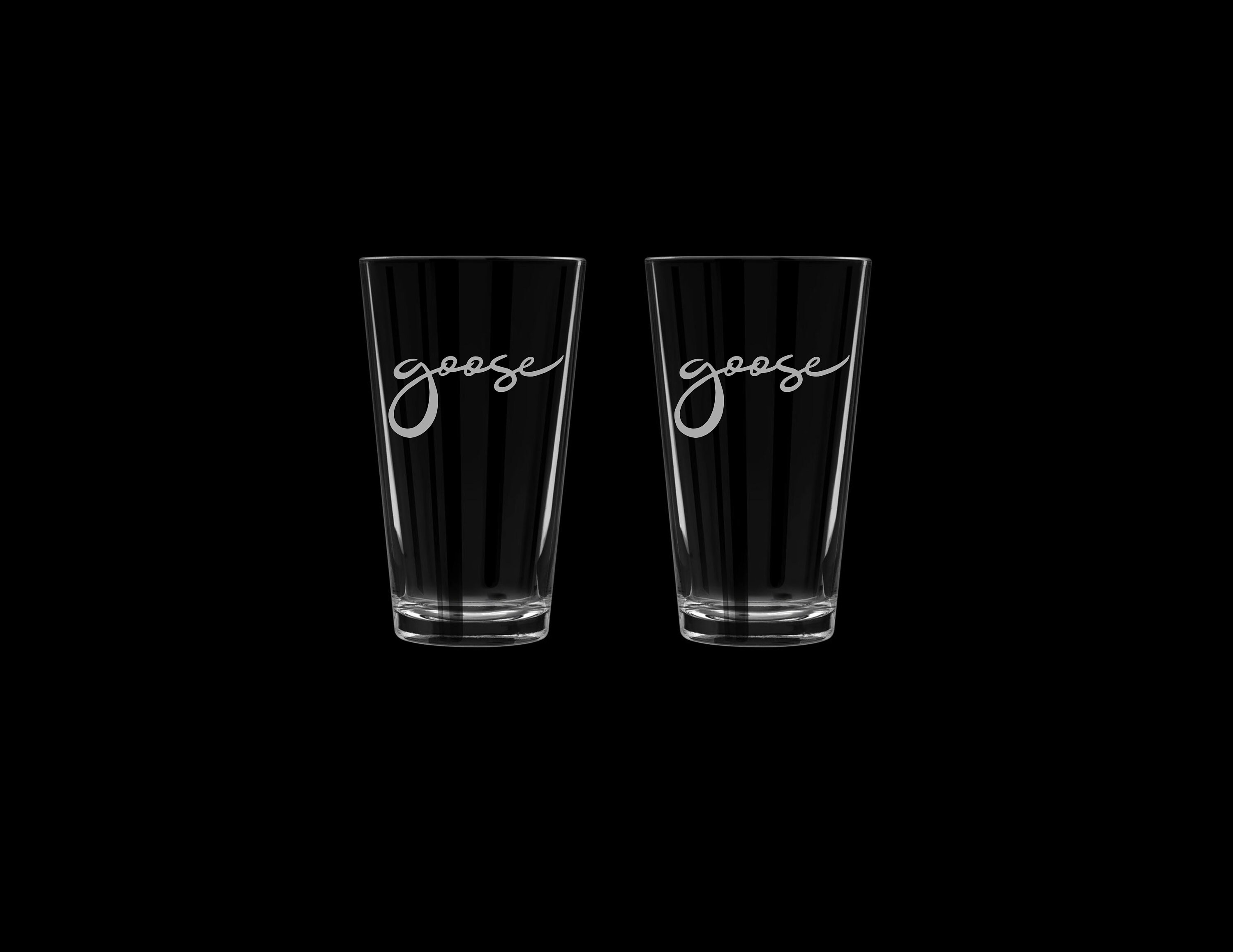 PAIR of Goose Pint Glasses - Thumbnail 4