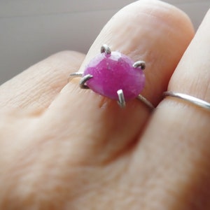 Ruby gemstone sterling silver ring - size 7- raspberry pink raw free form natural stone