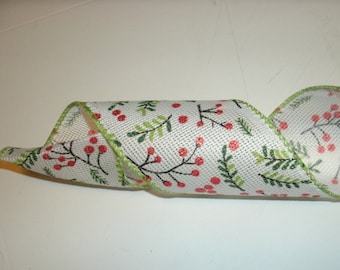 5 yds of Christmas Ribbon, Holiday Ribbon, Seasonal Ribbon, Christmas Ribbon, Wired Edge Ribbon, Evergreen, Berries,
