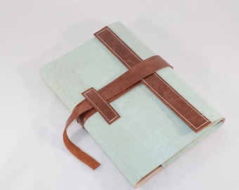 Leather bound journal cover, Refillable leather journal notebook, Travel journal cover A5, Wedding guest book alternative